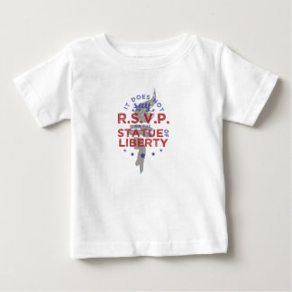 Det står inte RSVP på frihetsgudinnan Tee Shirt