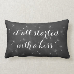 Det startade all med en kyss kudder lumbarkudde