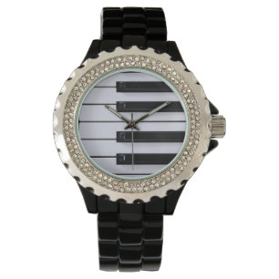 Det svartvita pianot stämm klockan armbandsur