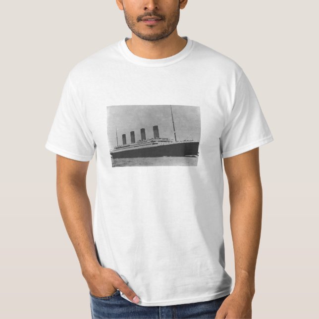 det titanic tröja (Framsida)