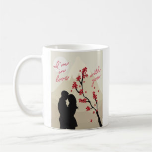 Det unga romantiska paret i kärlek, kärlek kaffemugg