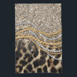 Det vackra Trendiget Leopard Faux Animal Print Kökshandduk<br><div class="desc">Den här designen har ett vackert och trendig leopardtryck med glitter-accenter. Faux päls-djurets utskrift finns i skuggor av gult guld, vit, grått, brun, svart och kräm. Bilden är modernt och modern, med snyggt och konstnärligt inslag som säkert är det bästa. Det är perfekt för dem som kärlek-djur skriver ut och...</div>