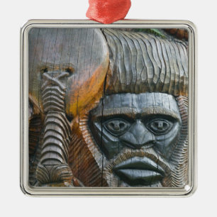 Detalj av Kanak-totempole, Noumea, Ny Julgransprydnad Metall