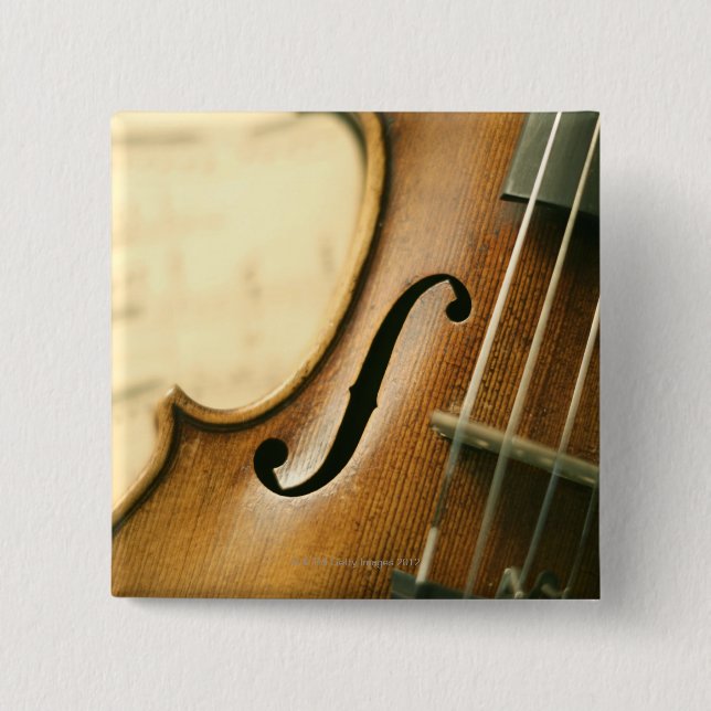 Detaljerad violin knapp (Framsida)