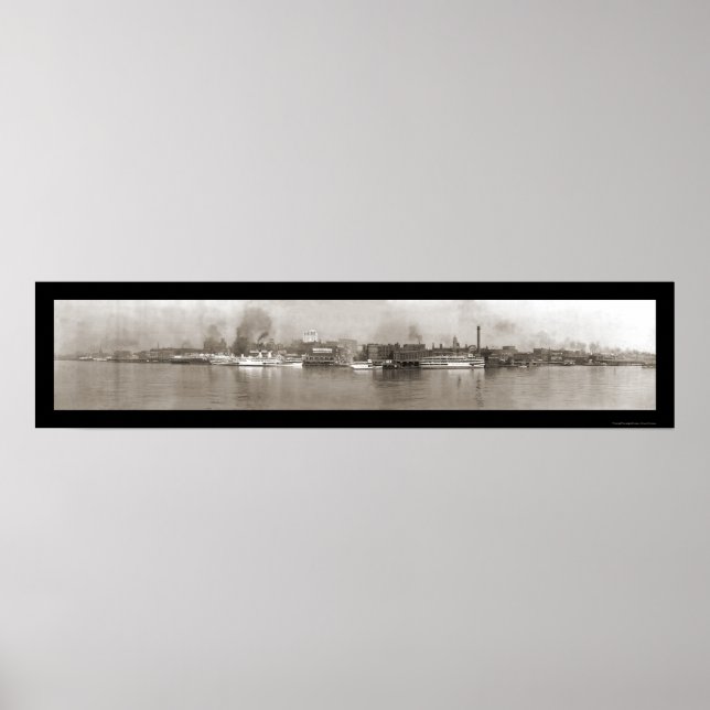 Detroit, MI Riverfront Photo 1908 Poster (Framsidan)