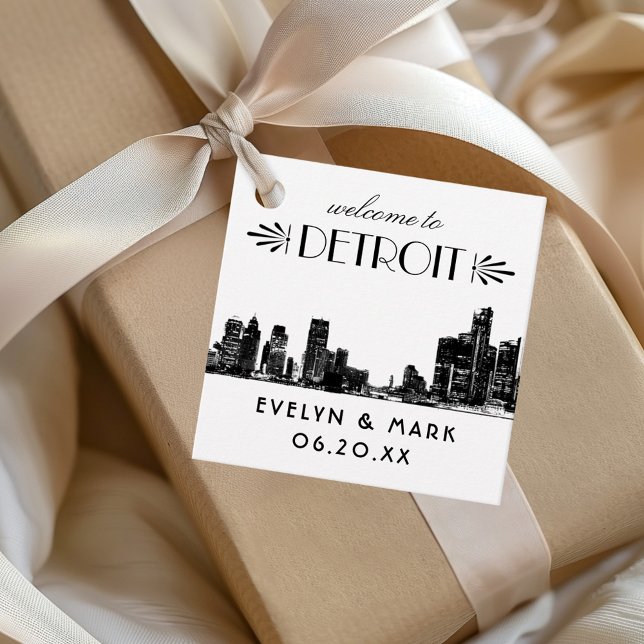 Detroit Skyline Art Deco Monogram Bröllop Gåvor Etiketter (Skapare uppladdad)