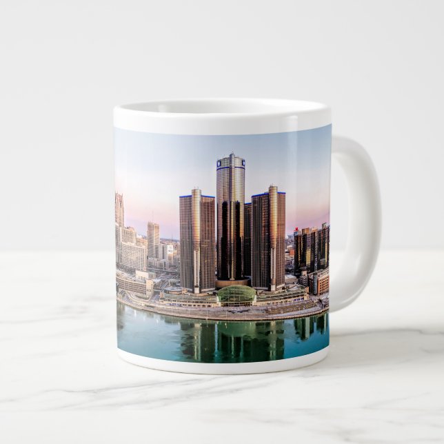 Detroit Skyline vid Dawn Jumbo Mugg (Framsida höger)