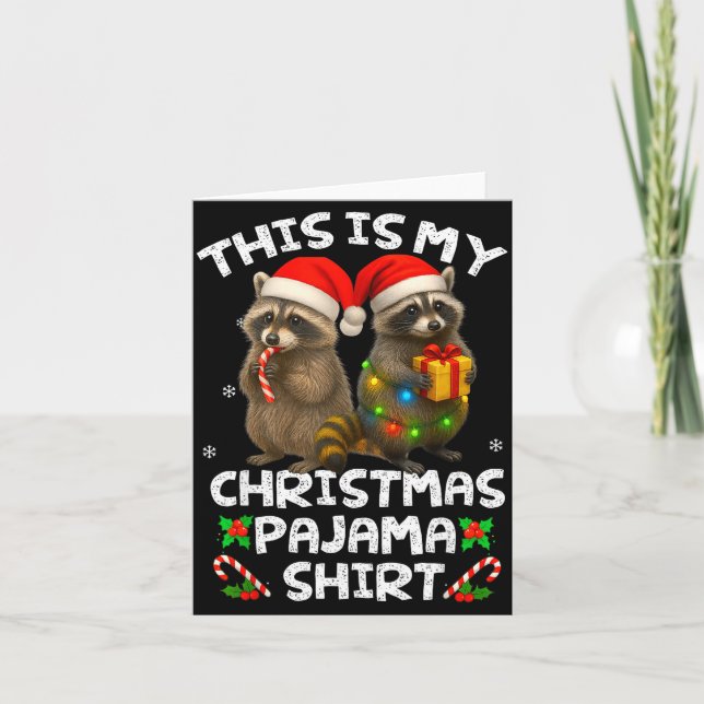 Detta Är Min Jul Pyjamas Tröja Rolig Raccon Tomte Kort (Framsida)