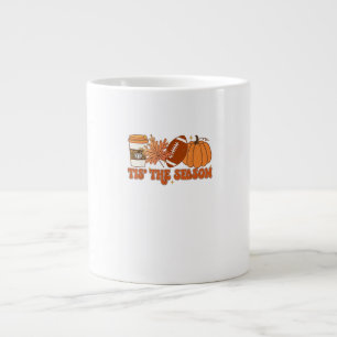 Detta är säsonspumpan Löv Thanksgiving Football Jumbo Mugg