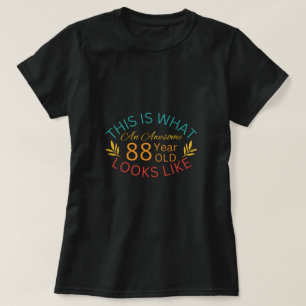 Detta är vad en 88-årig Fantastisk ser ut som T Shirt