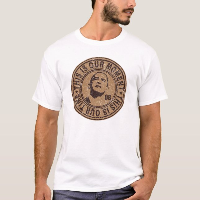 Detta är vårt Retro ögonblick Tee Shirt (Framsida)