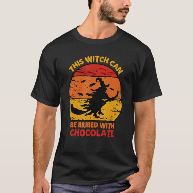 Detta beck kan mutas med Chocolate Halloween T Shirt (Framsida)