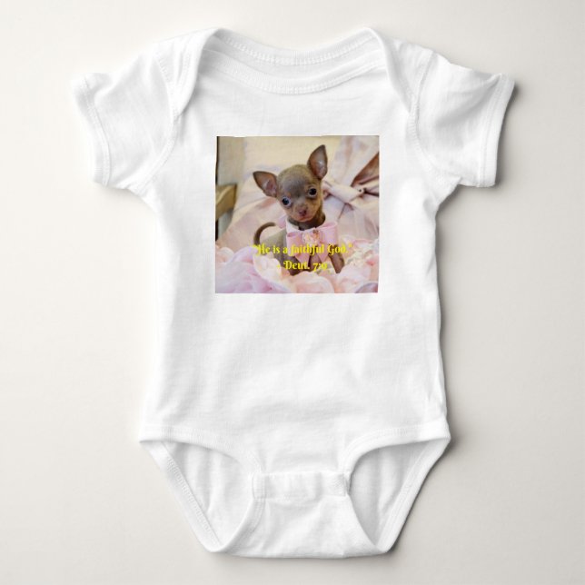 Deut. Scripture Chihuahuas T Shirt (Framsida)