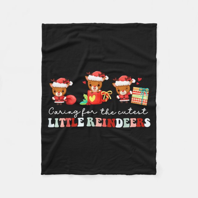 Devdoxtee Caring For The Cutest Reindeers Mother B Fleecefilt (Framsidan)