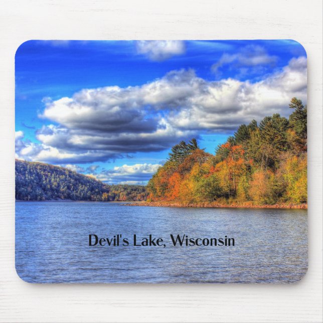 Devil's Lake, Wisconsin Musmatta (Framsidan)