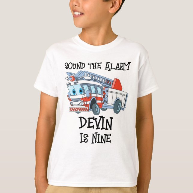 Devin är nio t shirt (Framsida)