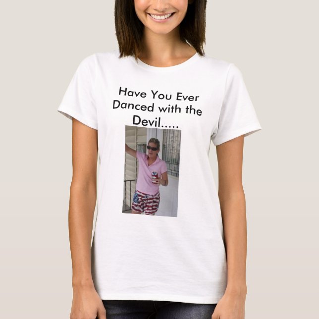Devlin T Tee (Framsida)