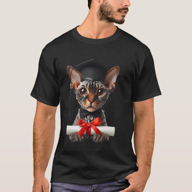 Devon Rex Katt Examen Ceremoni Hatt Examensbevis T Shirt (Framsida)