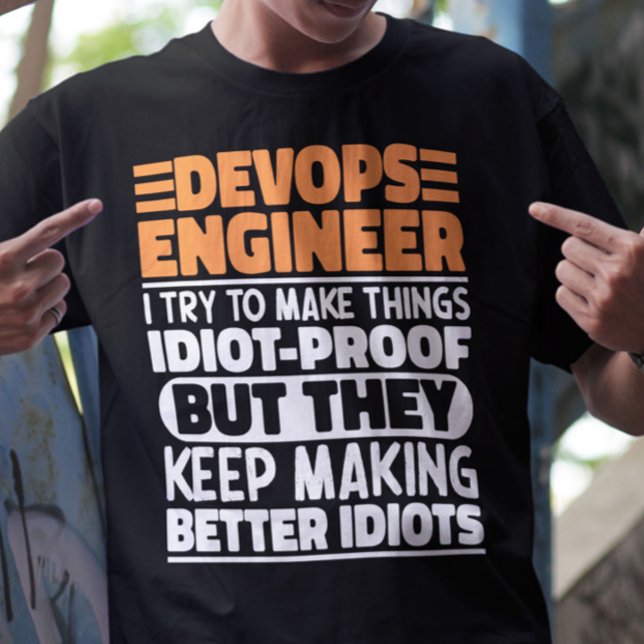 Devops Ingenjör jag försöker göra Sak Roliga menin T Shirt (Skapare uppladdad)