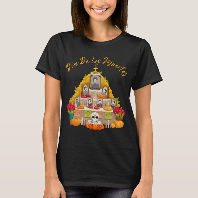 Dia De Los Muertos Day of the dead Altar T Shirt (Framsida)