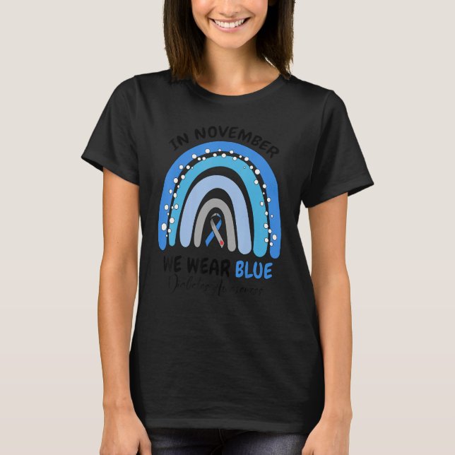 Diabetesmedvetande Regnbåge Ribbon i november T Shirt (Framsida)