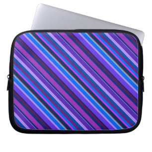 Diagonal rand i blått och lila laptop sleeve