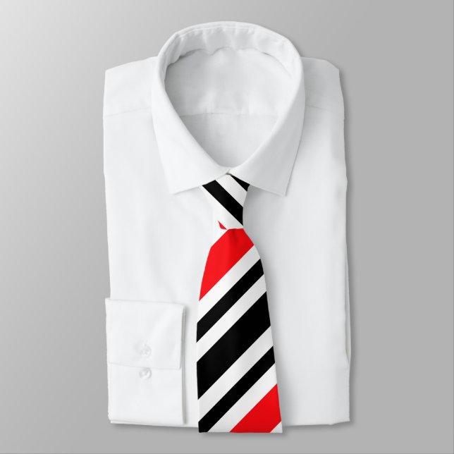 Diagonal Red and Black Stripe Slips (Bunden)