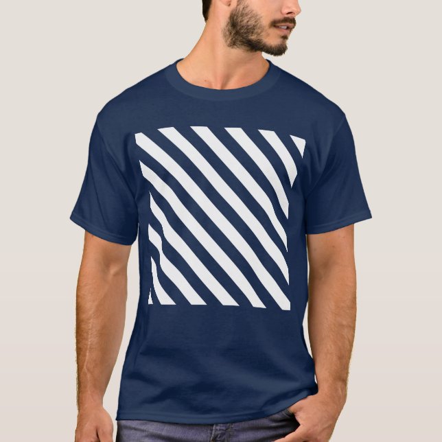 Diagonala randiga mono mönster  t shirt (Framsida)