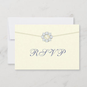 Diamant- och pärlbroche på kuvert RSVP OSA Kort