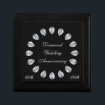 Diamantbröllopårsdag Smyckeskrin<br><div class="desc">Den små diamantbröllopårsdaggåvan boxas. Tema - make för fru för 60th stilfulla eleganta smyckensmycken dekorativ</div>