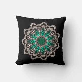 Diamanter och Emeralds Kaleidoscope Kudde