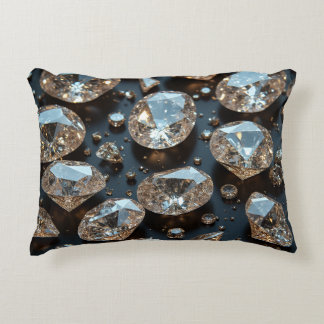 Diamantkudde ser ut som diamantlyx prydnadskudde