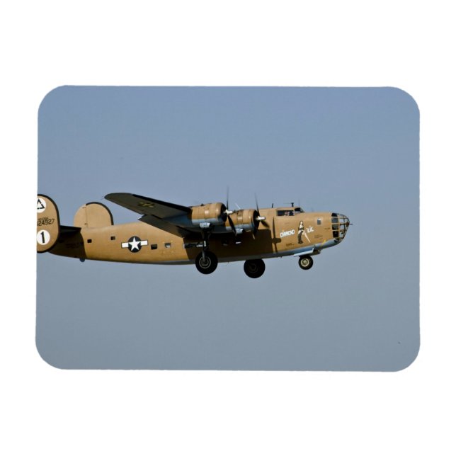 Diamond Lil B-24 Bombplan landar i Oshkosh, Magnet (Horisontell)