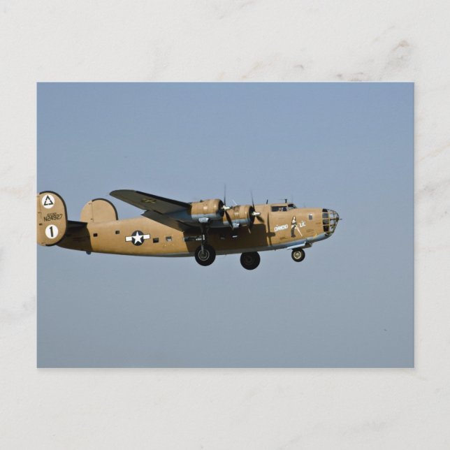 Diamond Lil B-24 Bombplan landar i Oshkosh, Vykort (Framsida)