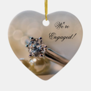 Diamond Ring och Pearls Förlovning Julgransprydnad Keramik