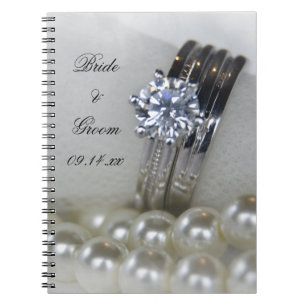 Diamond Ringar och Pearls Bröllop Anteckningsbok Med Spiral