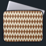 Diamond Sand Tart jul Sugar Cookie Helgdag Laptop Sleeve<br><div class="desc">Laptop sleeve har en originalmarkörillustration av en utsökt konsthingkaka. Perfekt till jul! Ser du inte vad du är tittar för? Behöver du hjälp med anpassning? Klicka på "kontakta den här designern" för att få något skapat för dig!</div>