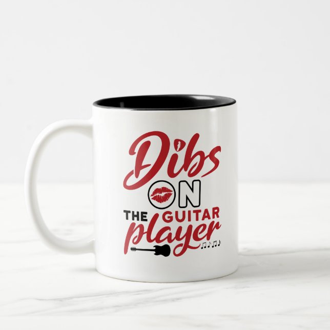 Dibs på Guitar Player Två-Tonad Mugg (Vänster)