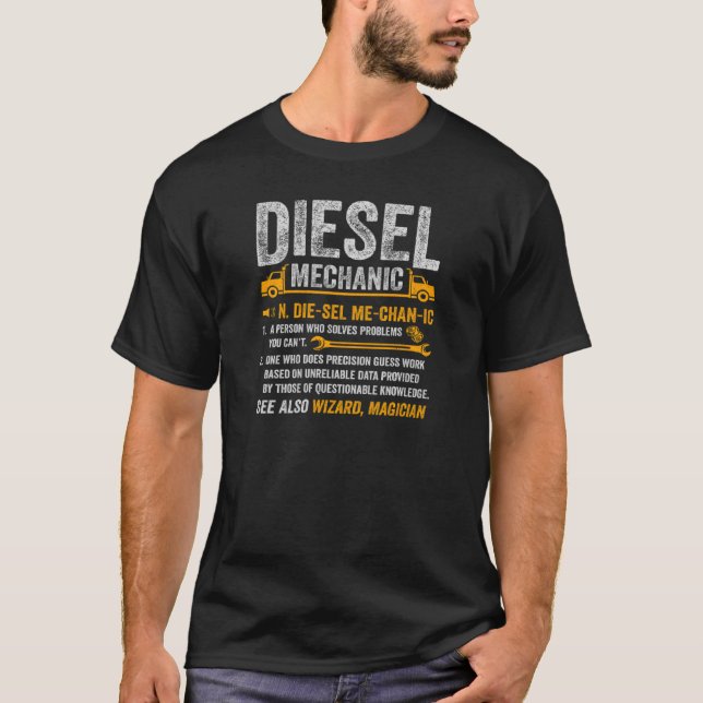 Diesel Mechanic Trucker Semi Lastbil Driver Funny  T Shirt (Framsida)