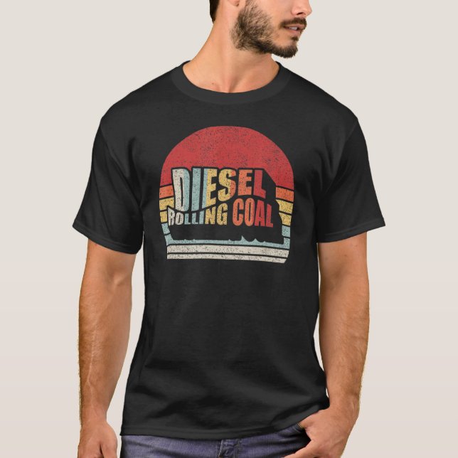 Diesel Rolling Coal Retro Funny Diesel Engine Dies T Shirt (Framsida)