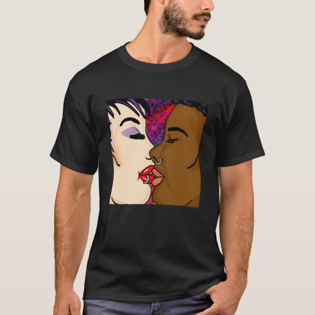 Digital Art | Romantic Kiss T Shirt (Framsida)