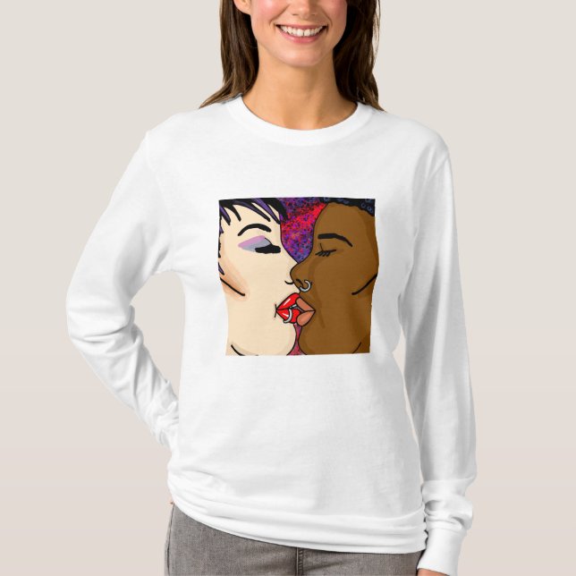 Digital Art | Romantic Kiss T Shirt (Framsida)
