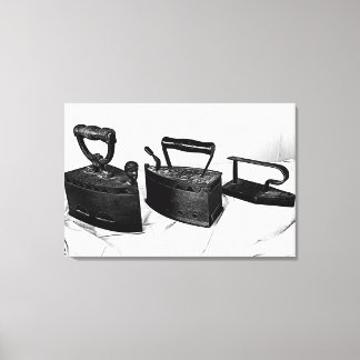 DIGITAL BLÄCK på tre gamla järn på kanvastrycket Canvastryck