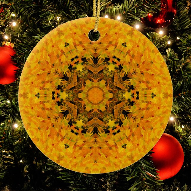 Digital Mandala Gult och svart Julgransprydnad Keramik (Skapare uppladdad)
