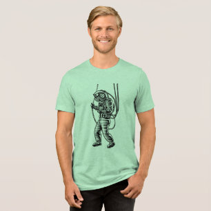 Dika in i nostalgia med Vintage Deep Sea Diver T Shirt