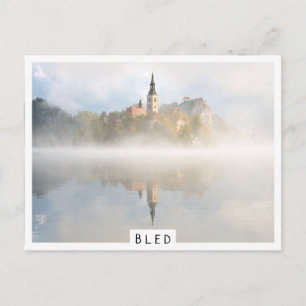 Dim soluppgång vid sjön Bled Vykort