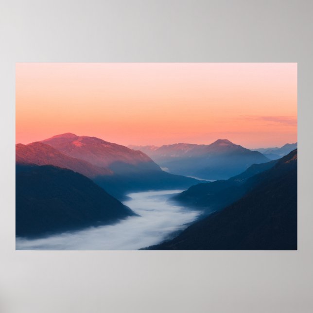 Dimma floden Soča vid soluppgången Poster (Framsidan)