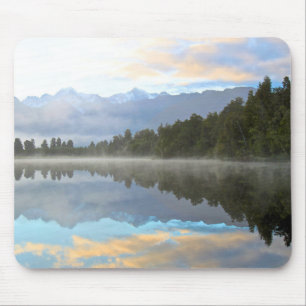 Dimma Sjö Träd Reflektion Lugnt Natur Foto Musmatta