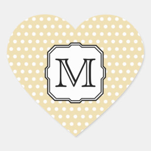 Din Brev. Anpassningsbar Monogram. Beige Polka Dot Hjärtformat Klistermärke