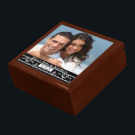 Din Bröllop- eller Förlovning-fotominnesgåva Minnesask<br><div class="desc">Anpassningsbar Designer-Smyckeskrin för bröllop Black Lacquer Personlig Designer eller Elegant för minneslåda Unik julklapp eller Valentines day-gåvor på årsdagen för Bröllop</div>